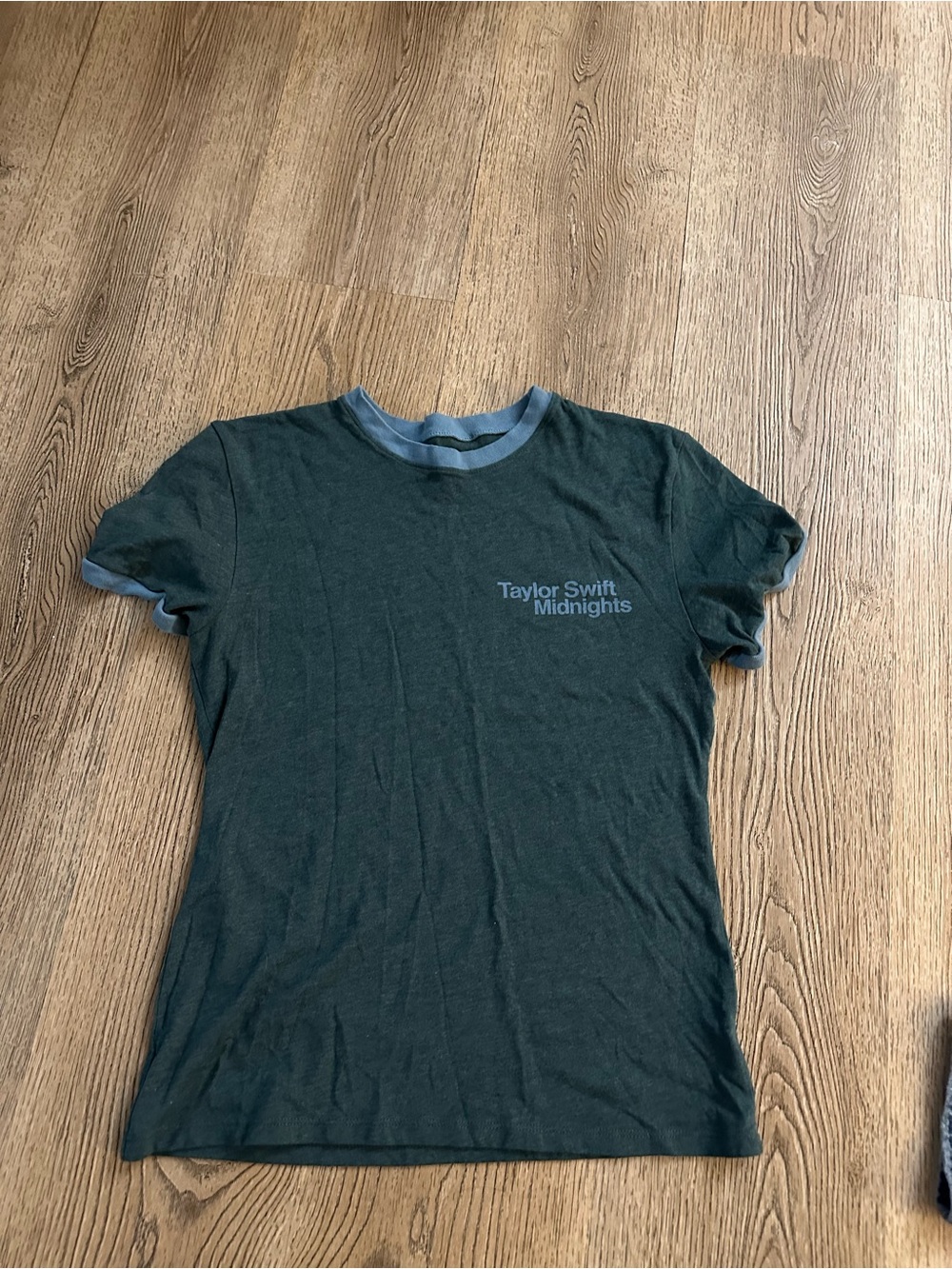 Taylor Swift tee